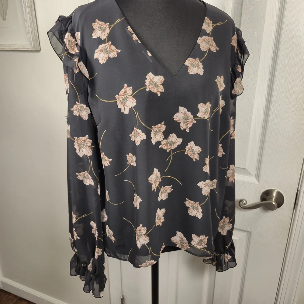bar III Floral Ruffle V-Neck Sheer Long Sleeve Blouse Top L - Picture 4 of 7
